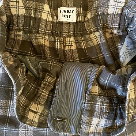 Aritzia Sunday Best Plaid Shorts - Picture 6 of 6